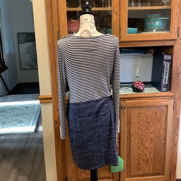 Anthropology dress size large blue and white stripe top with Gray blue L - Picture 5 of 8